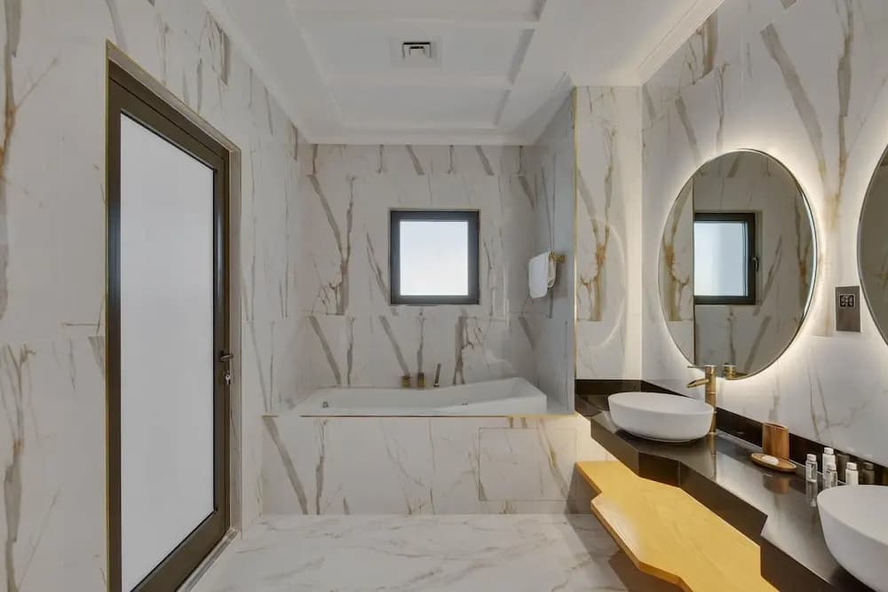 Luxury Villa w Dramatic Vw Private Beach Pool - photo 31