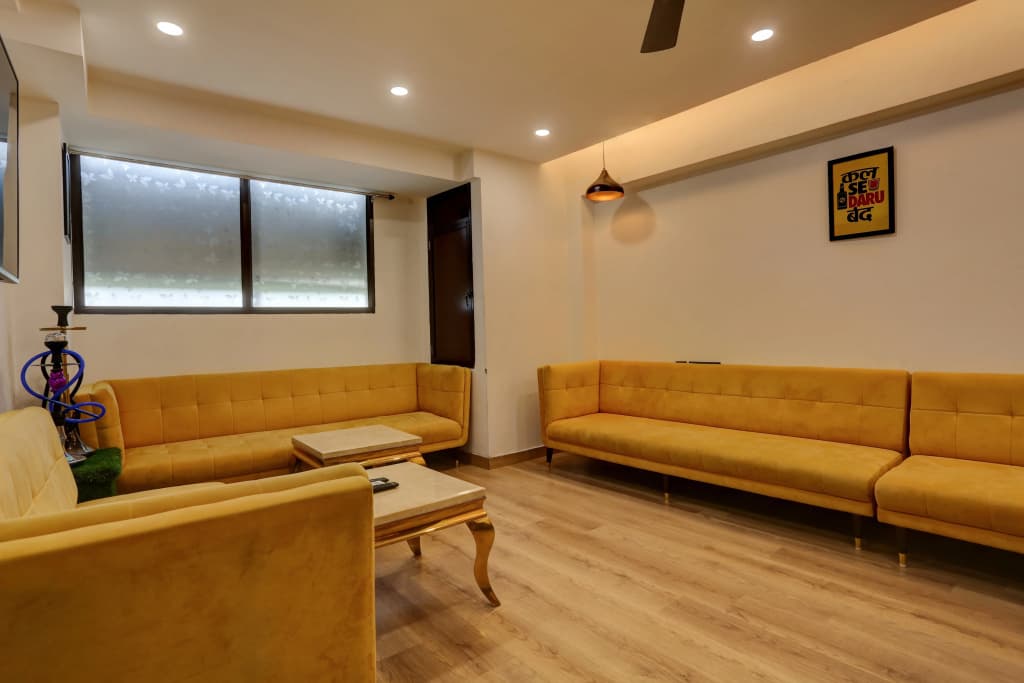 Fabhotel Golden Eye Inn - photo 2