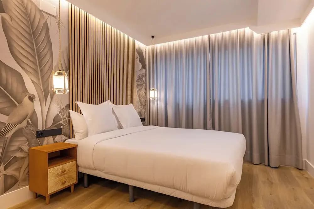 HA Aparthotel Retiro Suites - photo 4