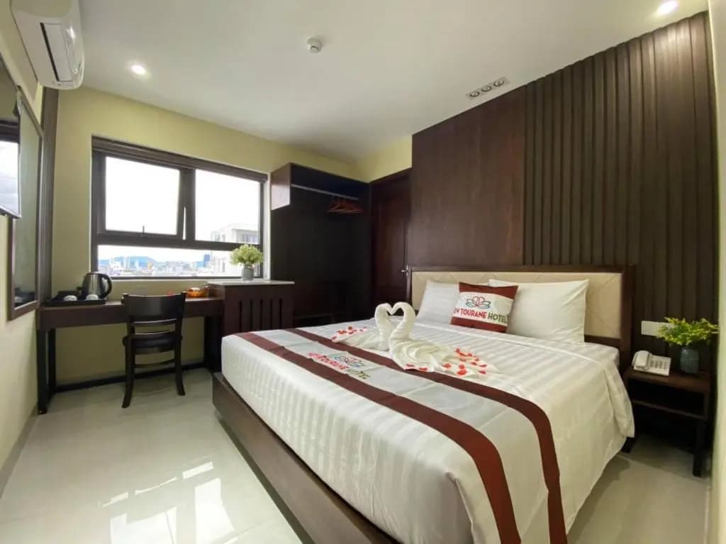 New Tourane Hotel - photo 6