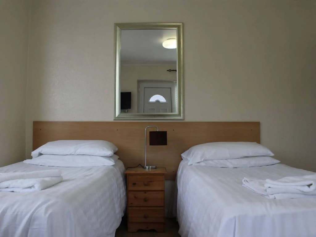 Debden Guest House - photo 24