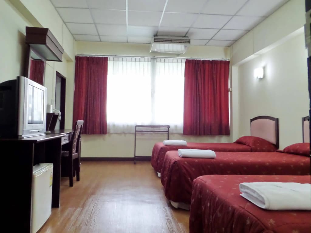 Coop Dopa Hostel - photo 5