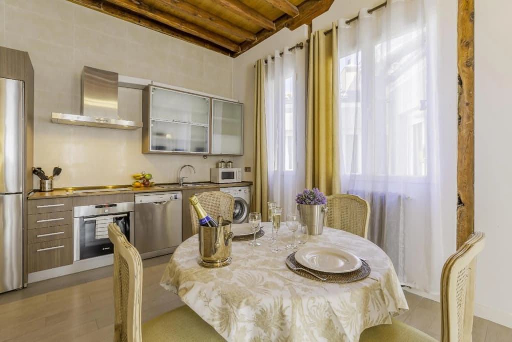 Oriente Palace Apartments - photo 21
