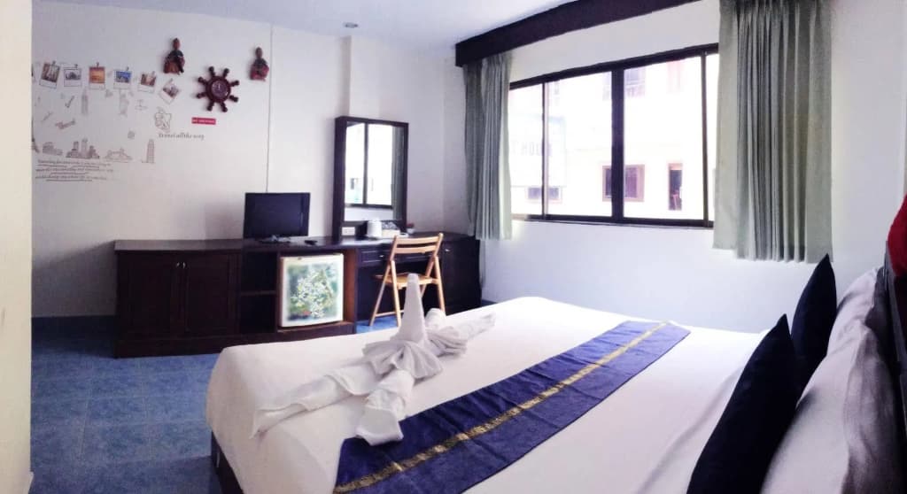 Patong Ours Guesthouse - photo 17