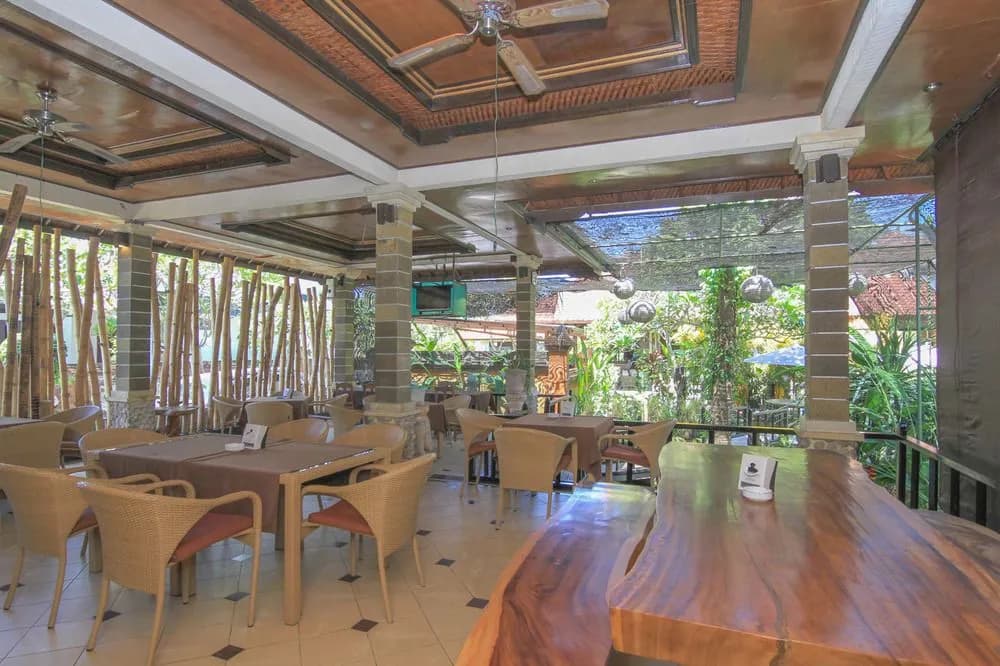 巴厘岛登巴萨艾里萨努尔德纳乌波索102酒店(Airy Sanur Danau Poso 102 Denpasar Bali) - photo 13
