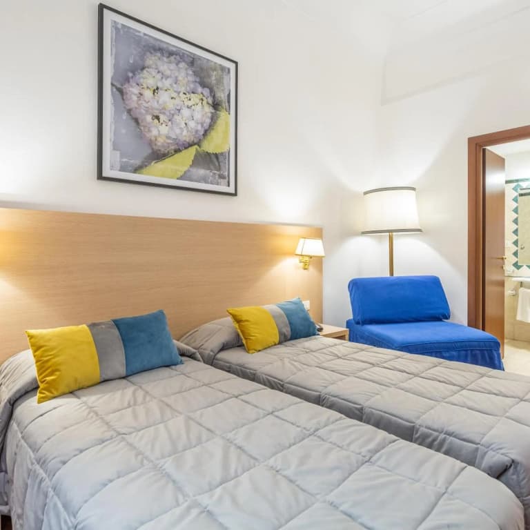 Hotel Medici - photo 35