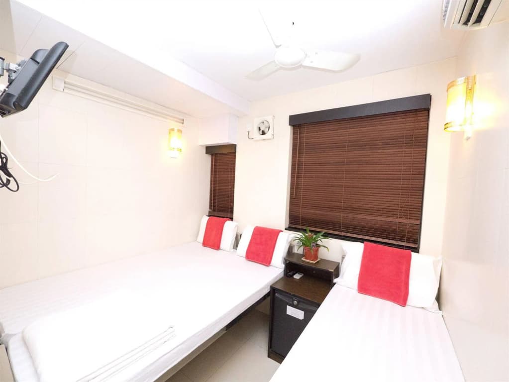 International Inn - photo 3