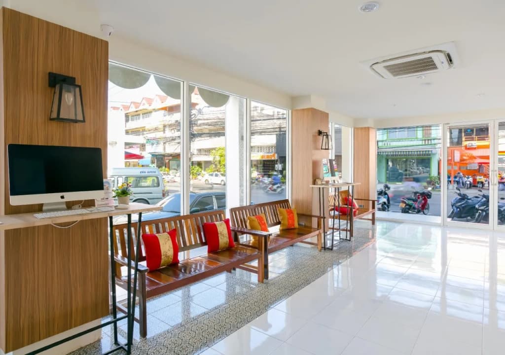 Montree Phuket Hotel - photo 23