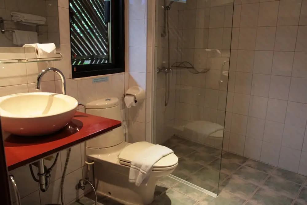 Hilltop Hotel - photo 8