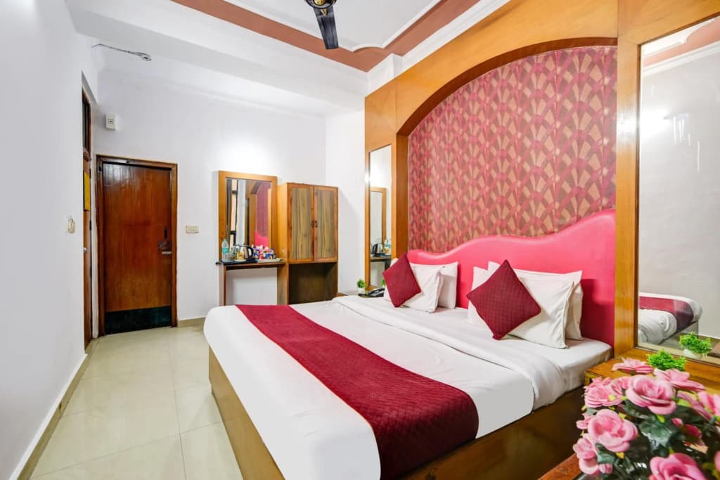Hotel Sai International - photo 4