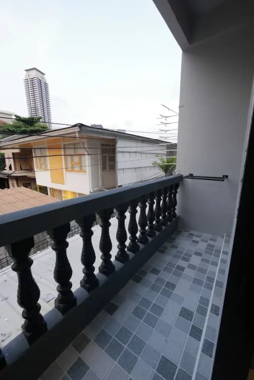 Lee Home Bangkok - photo 16