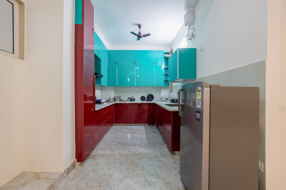 Yashobhoomi Suites near Yashobhoomi Convention Centre - photo 24