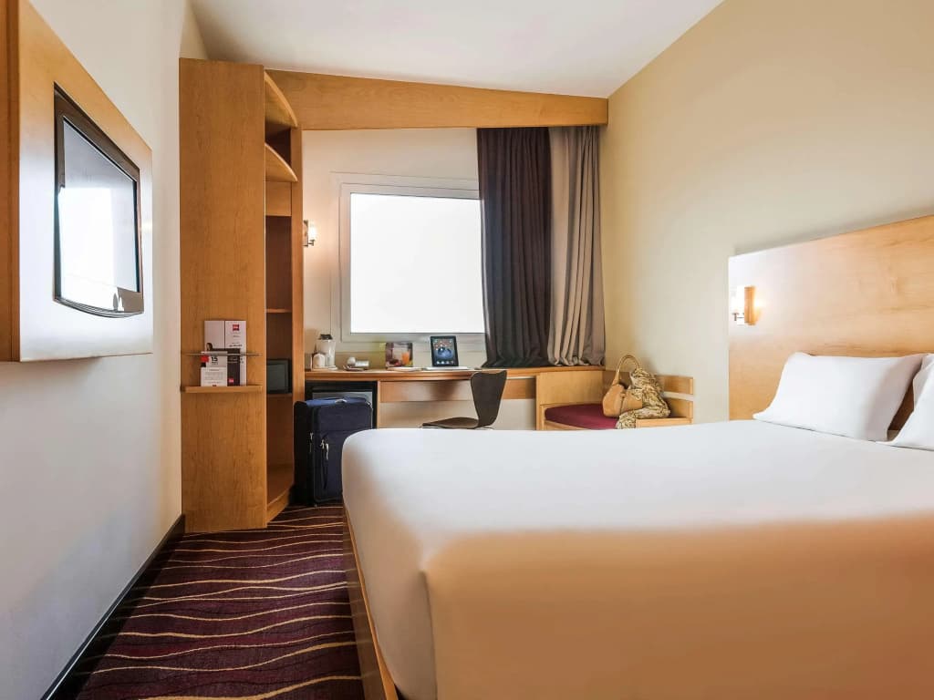 Ibis Muscat Hotel - photo 20