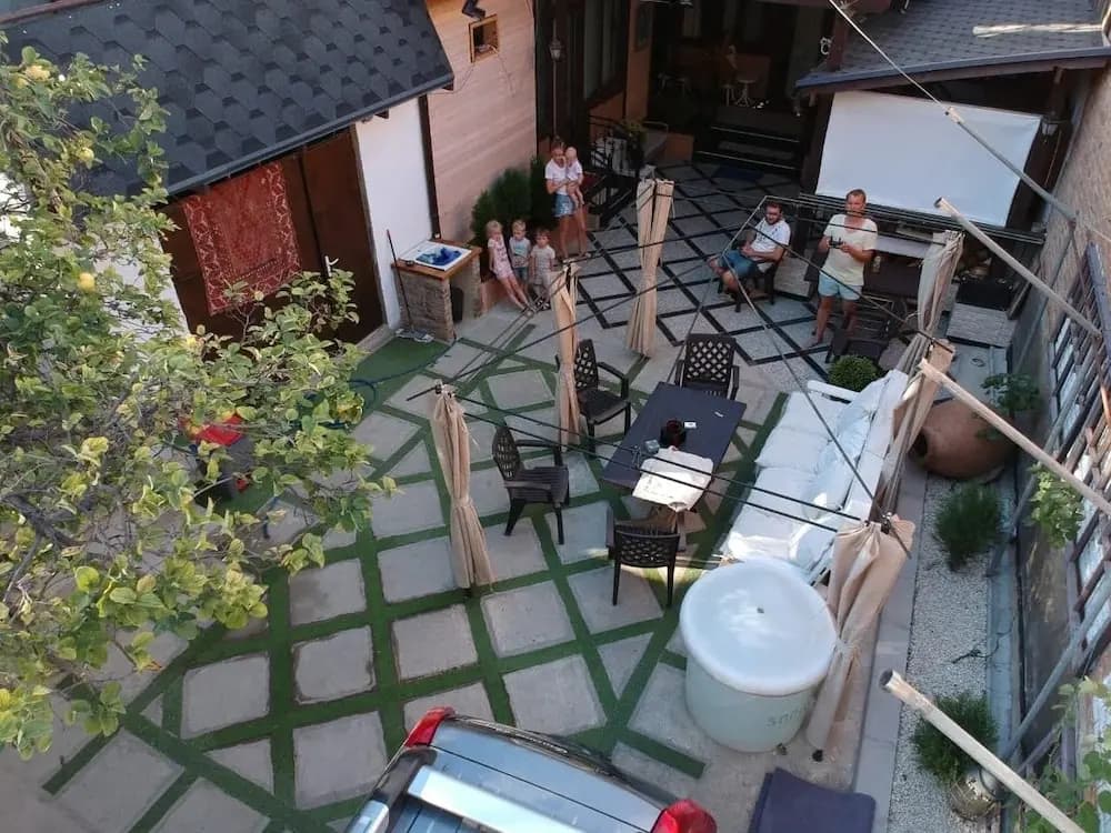 Bounty Guest House - photo 12