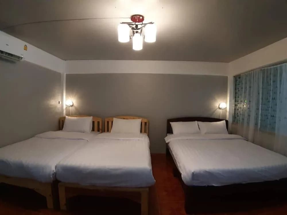 Nuengthong hostel - photo 2