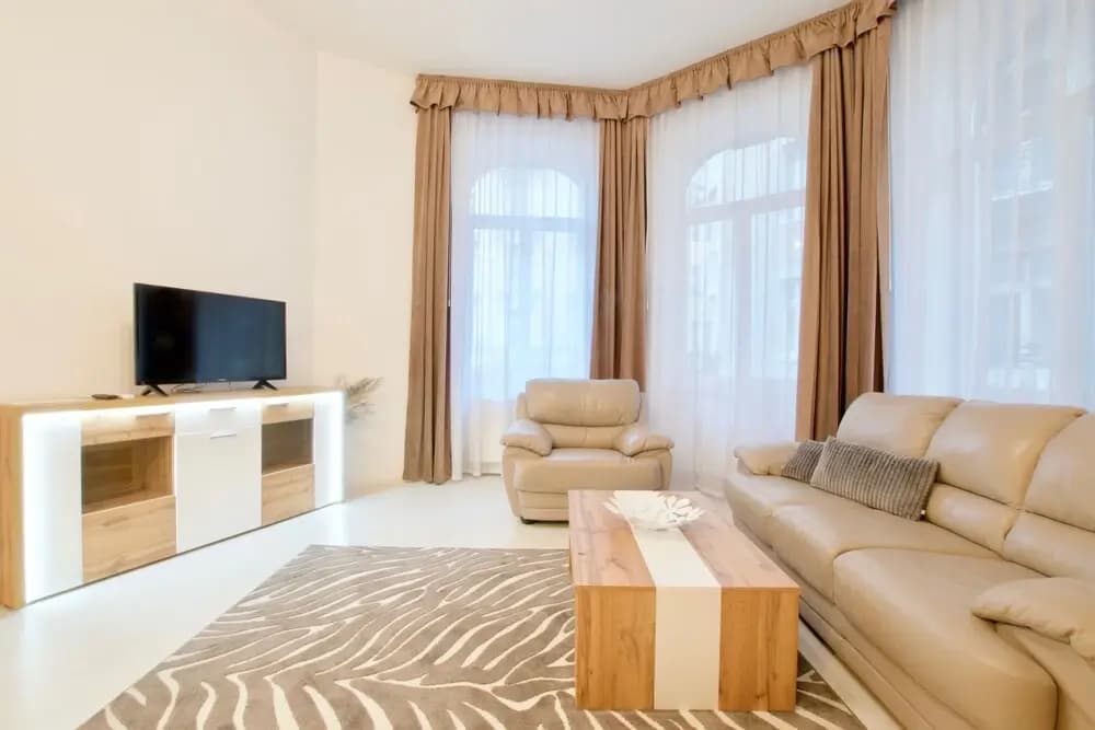Premium Apartments by Hi5 - Elegant Suites - photo 2