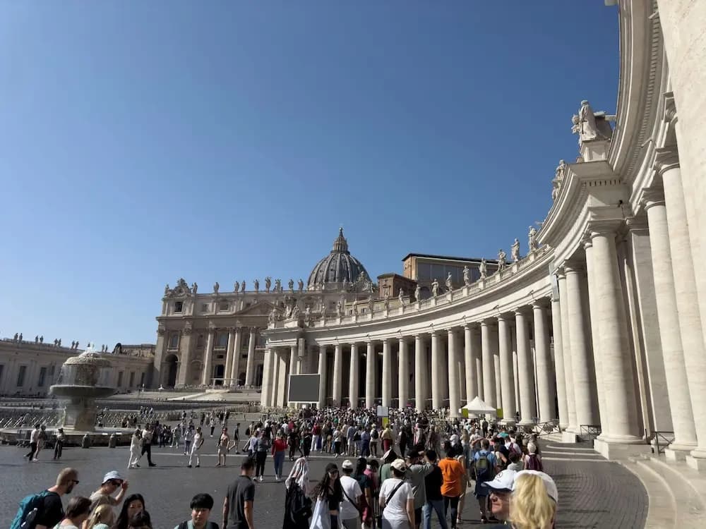 Vatican Beautiful 2Br Apartment - photo 22