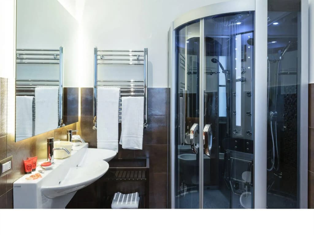 Lh Royal Suites - photo 9