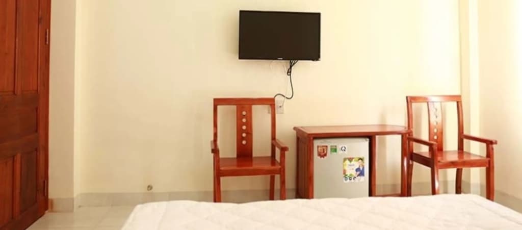 Lien Thong Hotel - photo 8