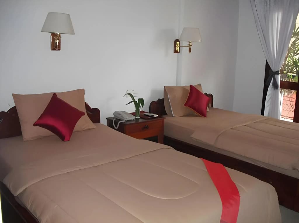 Mom's Guesthouse - photo 6