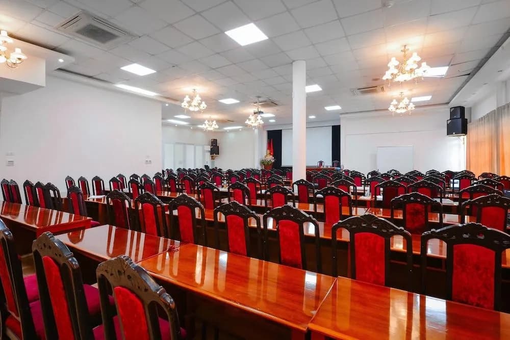 OYO 269 MOET Hotel - photo 12