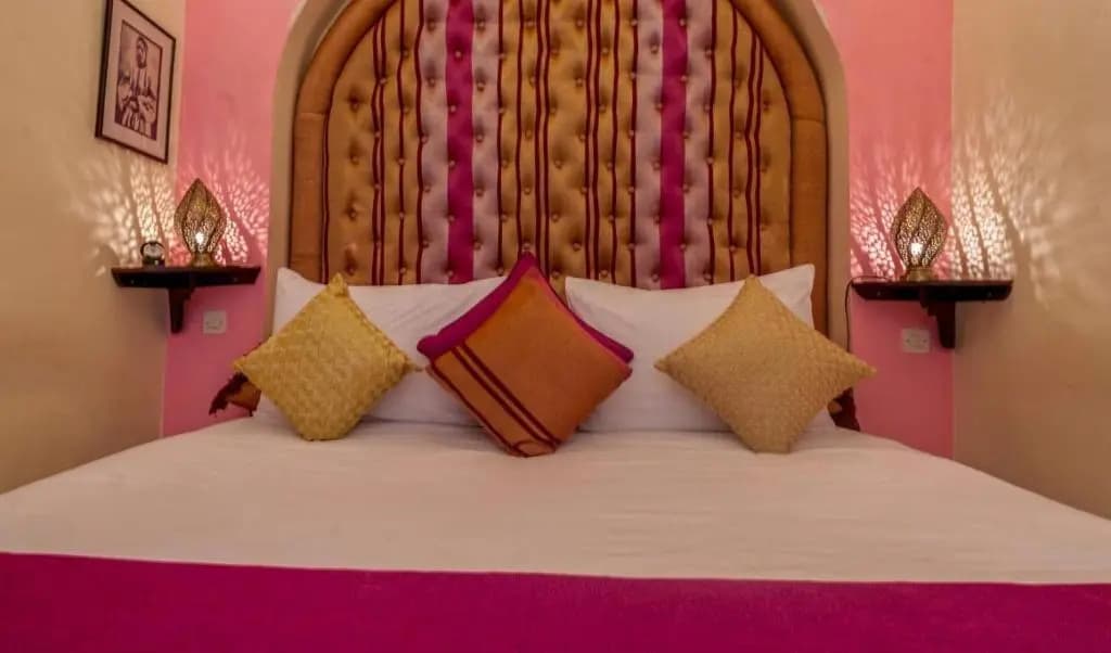 Room in BB - Riad Anabel - Rose Suite - photo 19