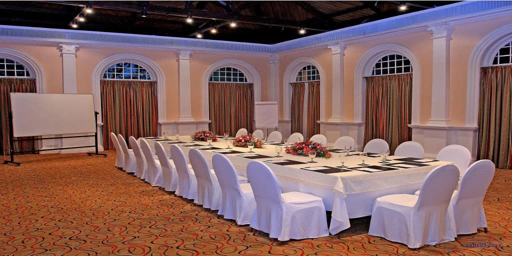 Taj Samudra - photo 18