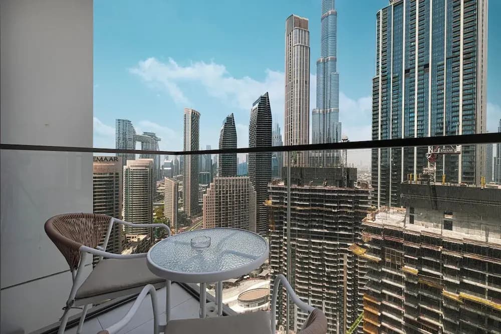 Burj Crown Lux Apartment by Dubai Mall - photo 7
