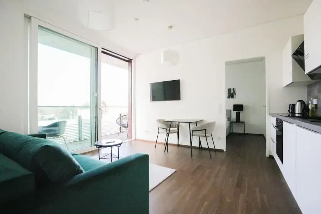 Exclusive Condo with Pool and Terrace - photo 4