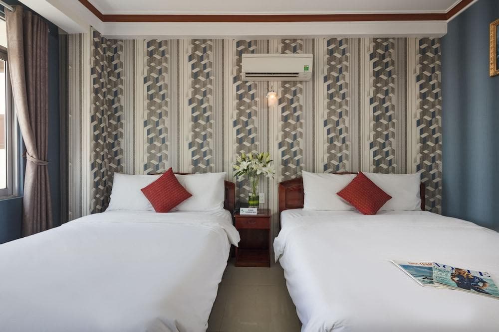 Thanh Long Hotel - photo 6