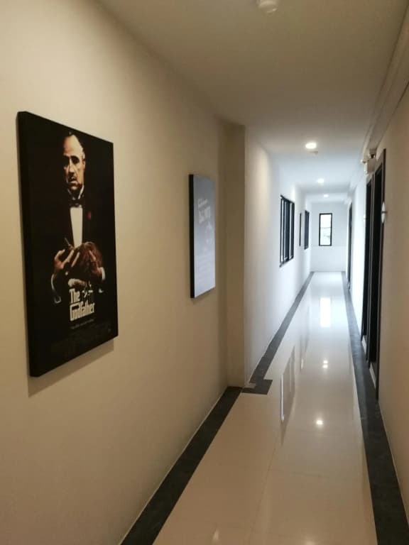 F Plus F Hostel - photo 10