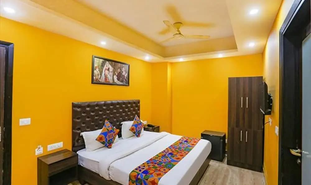 FabHotel Taj Home Stay - photo 6