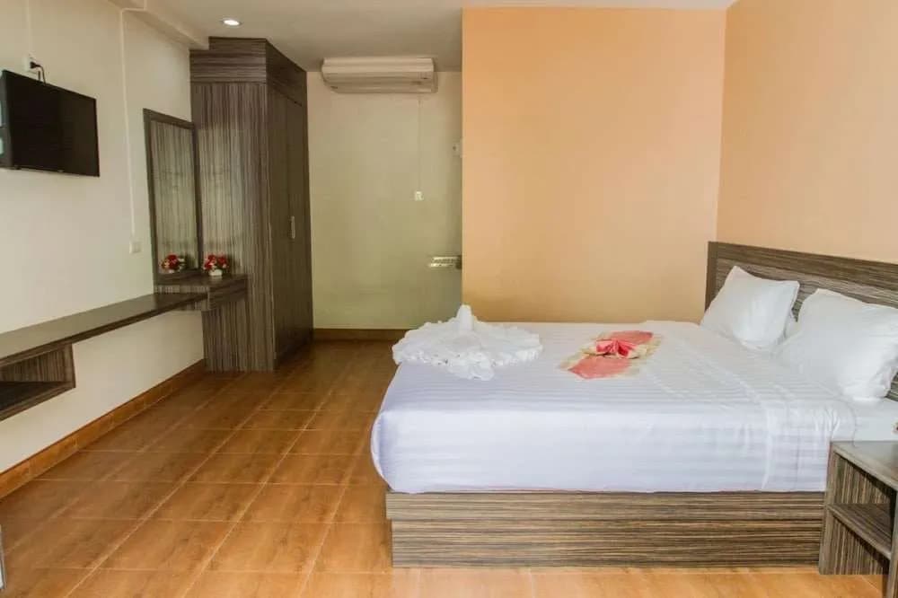 O'shop Residence Patong Beach - photo 6