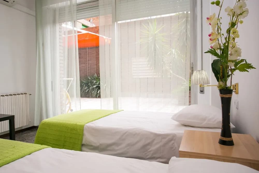 Apartment With Large And Private Terrace - photo 3