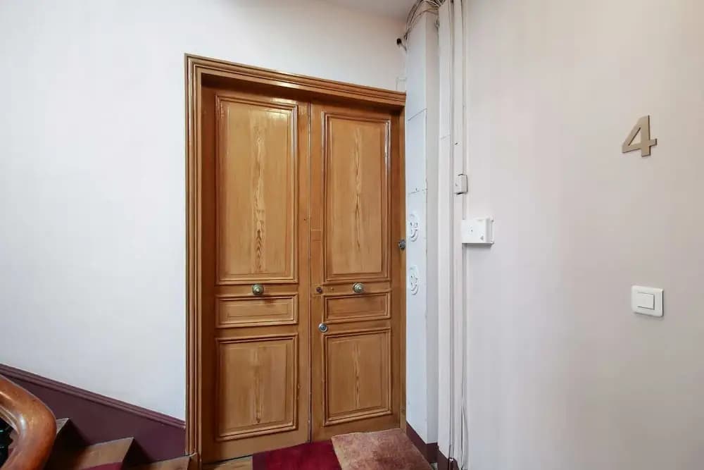 Comfortable Parisian Home 2mins From Metro Line 7 - photo 5