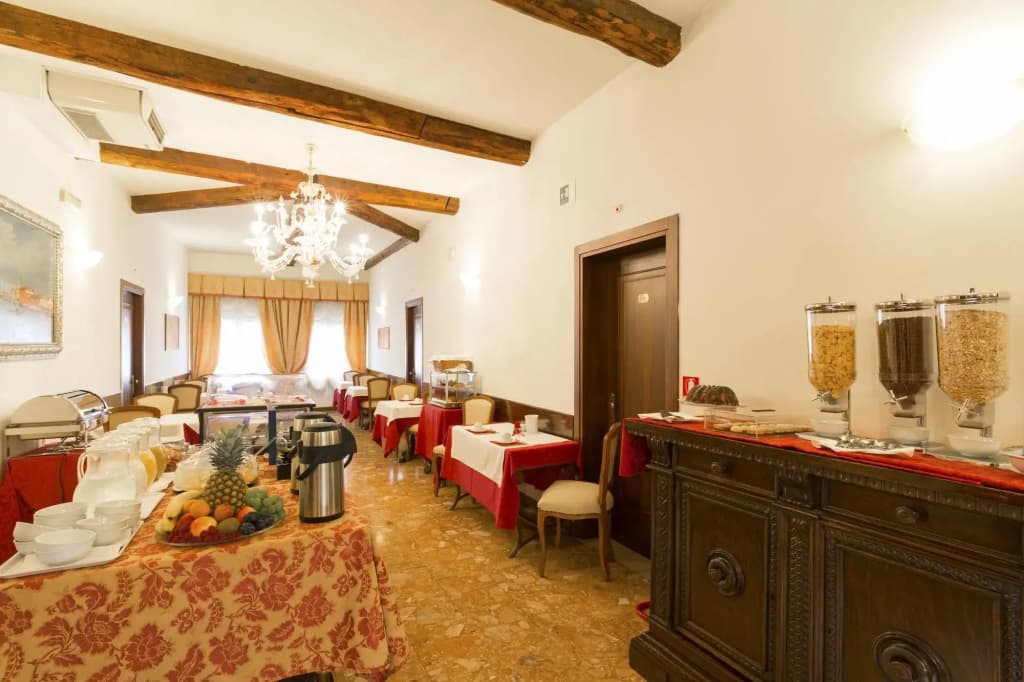 Palazzo Guardi - photo 20