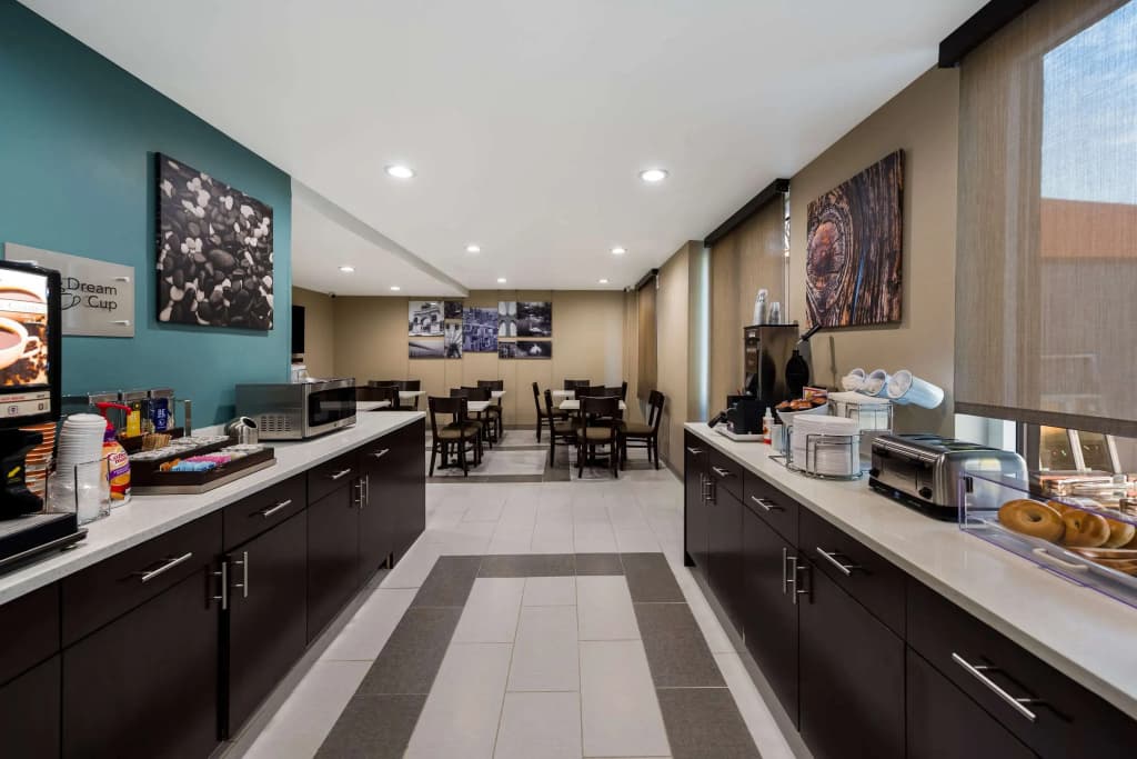 Sleep Inn Brooklyn - Sheepshead Bay - photo 11