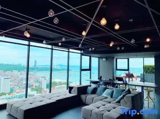 the base sea view holiday - photo 10