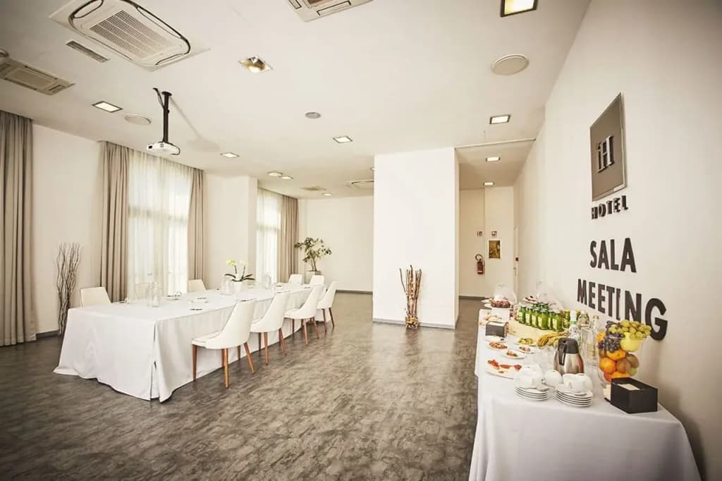 iH Hotels Milano Lorenteggio - photo 22