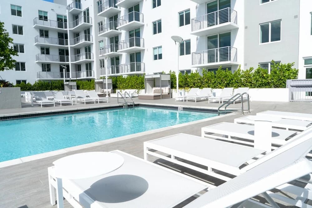 The Outpost Miami Apartments - photo 11