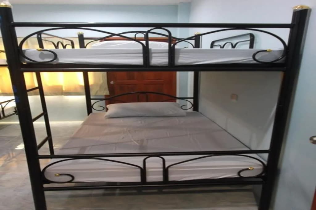 Moon Dance Hostel - photo 2