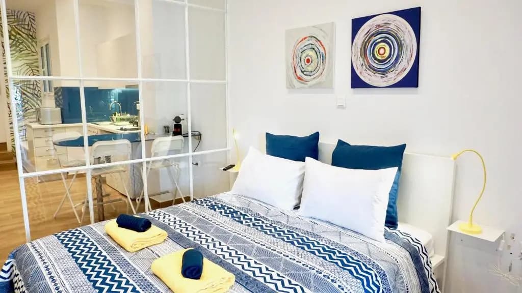 Charming Sunny Studio in Athens - main photo