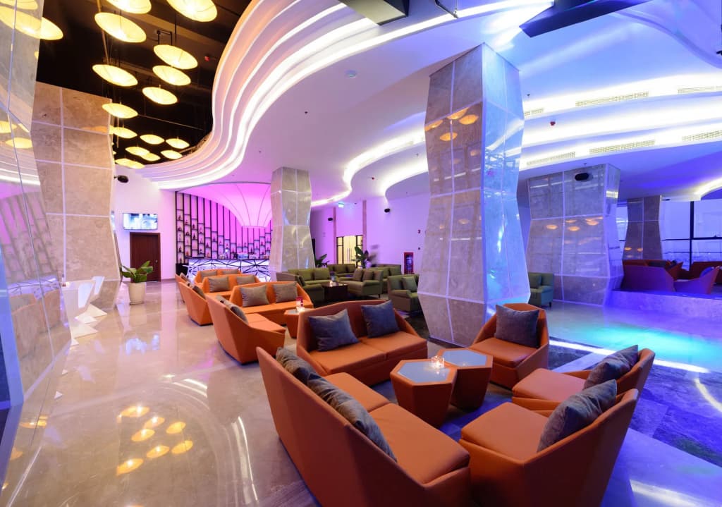 Grand Tourane Hotel - photo 2