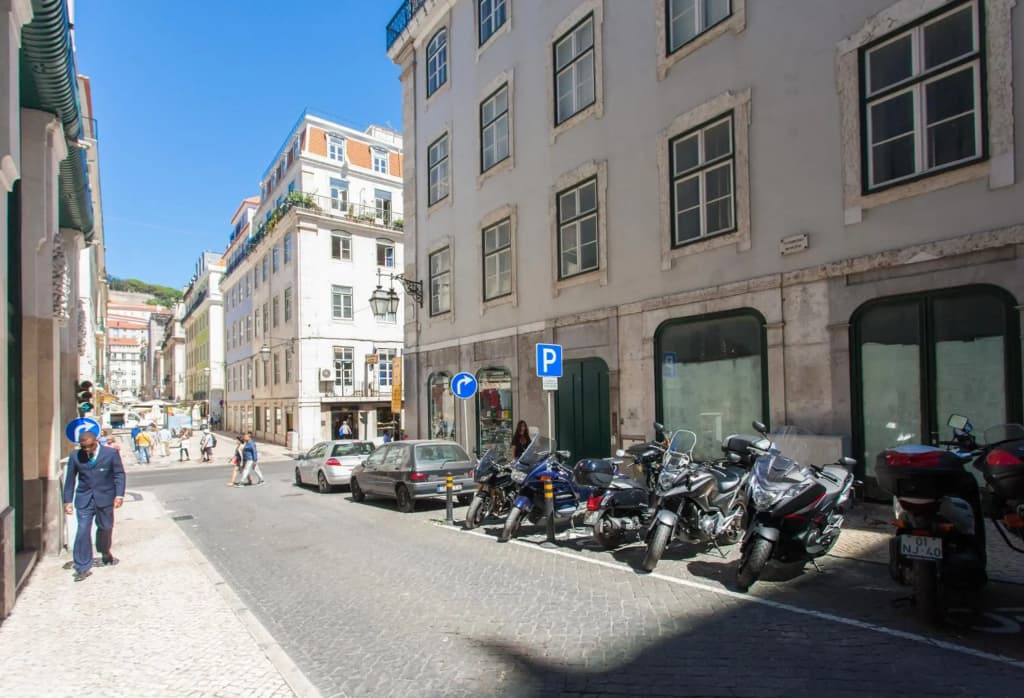 Baixa-Chiado Library Loft - photo 10