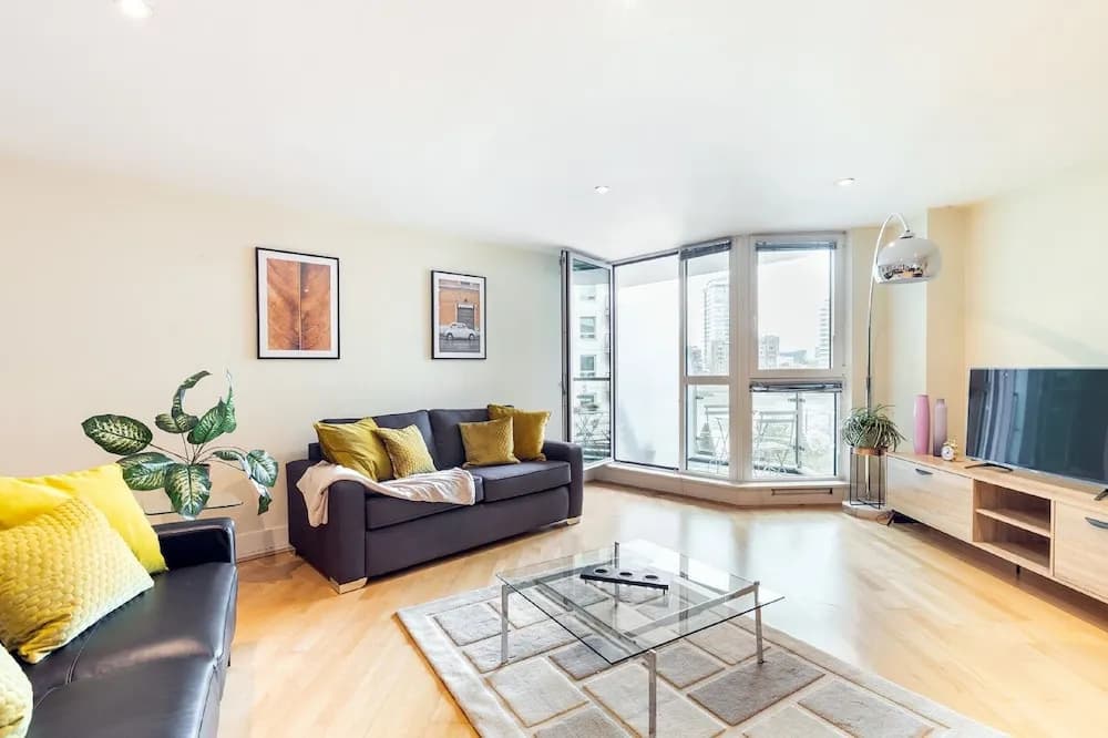 Vauxhall Riverside Private Apartments - photo 5