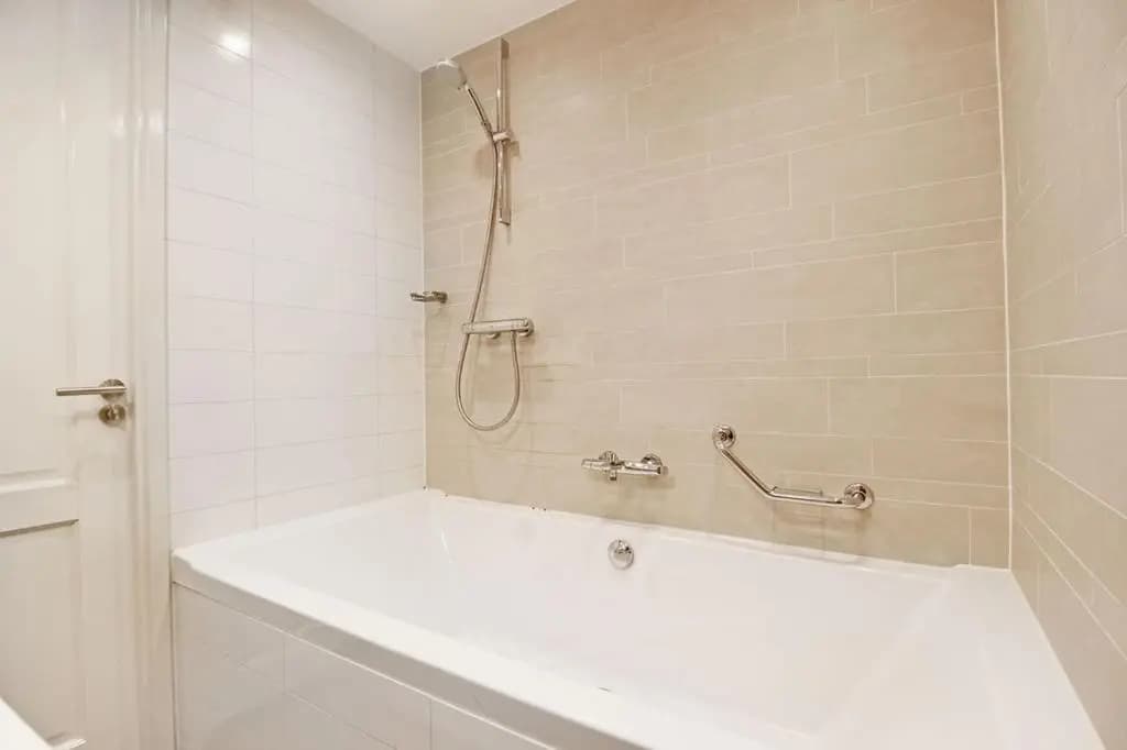 2 bedroom loft near Rijksmuseum - photo 8