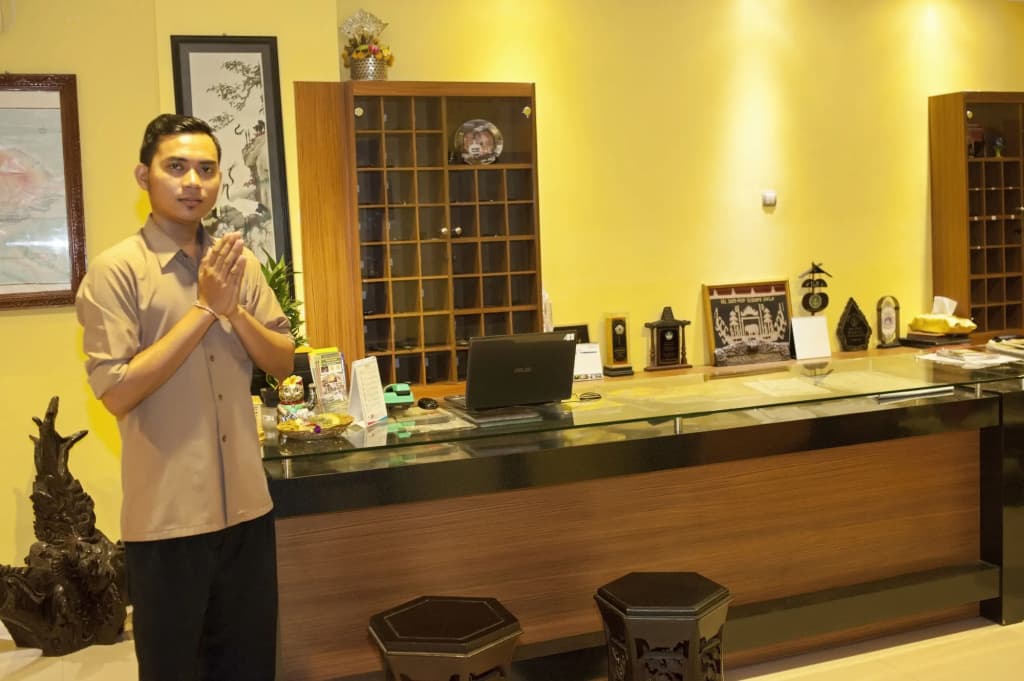 Catur Adi Putra Hotel - photo 22