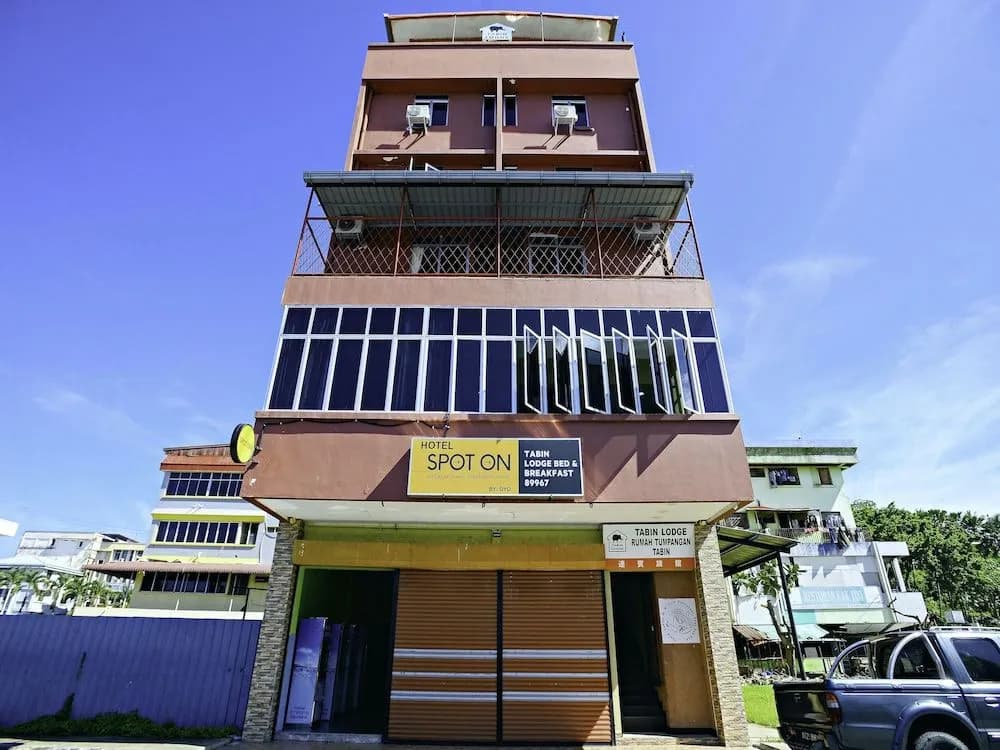 SPOT ON 89967 Tabin Lodge Bed & Breakfast - main photo