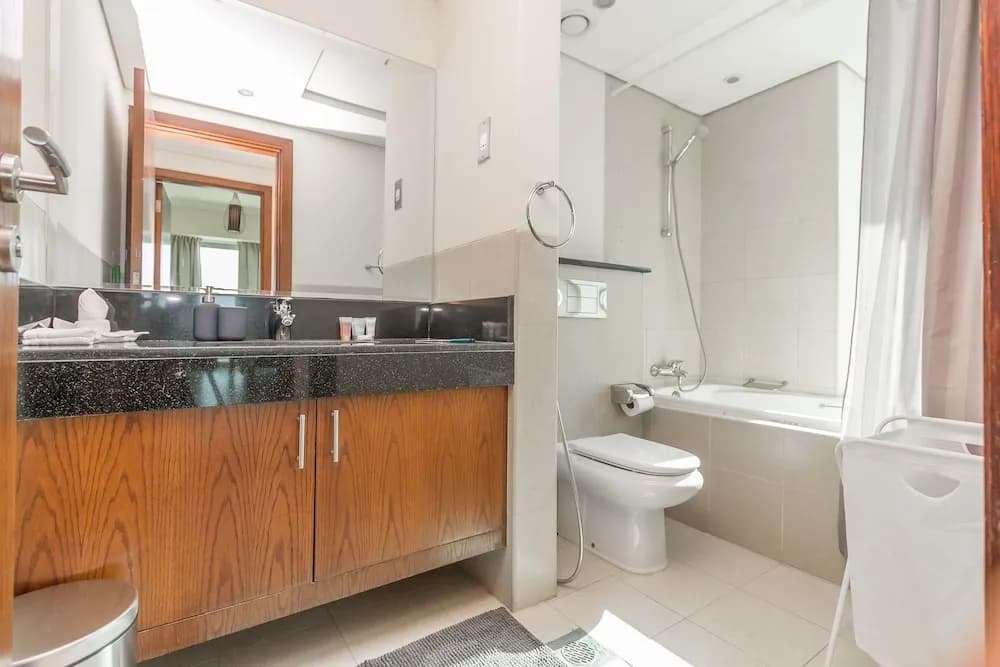 DHH - 8 Boulevard Walk - photo 10