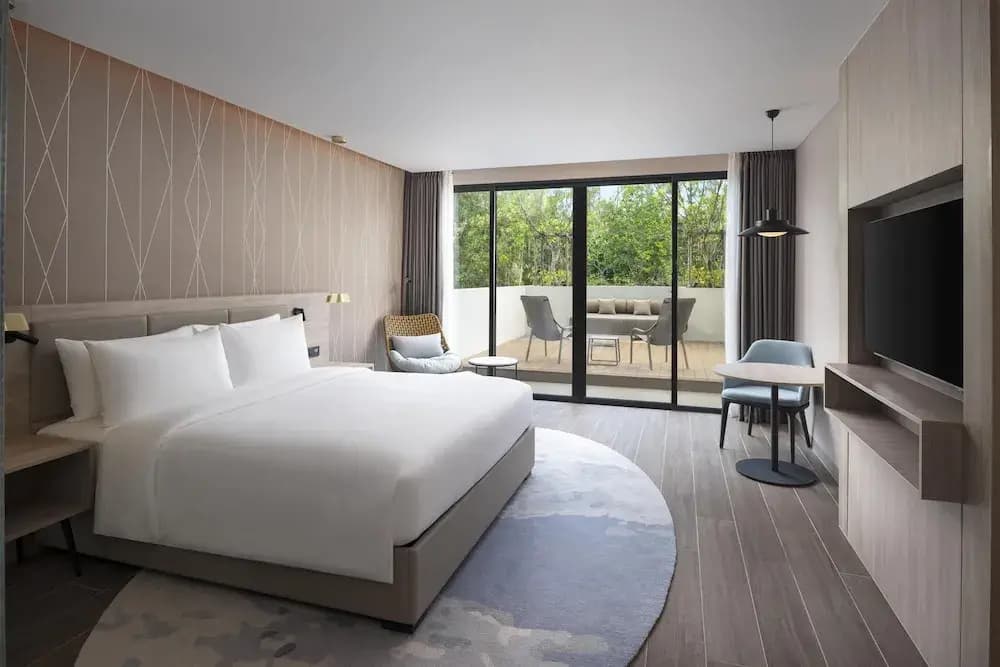 Radisson Blu Resort, Phuket Mai Khao Beach - photo 8